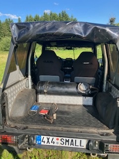 Suzuki Samurai - 7