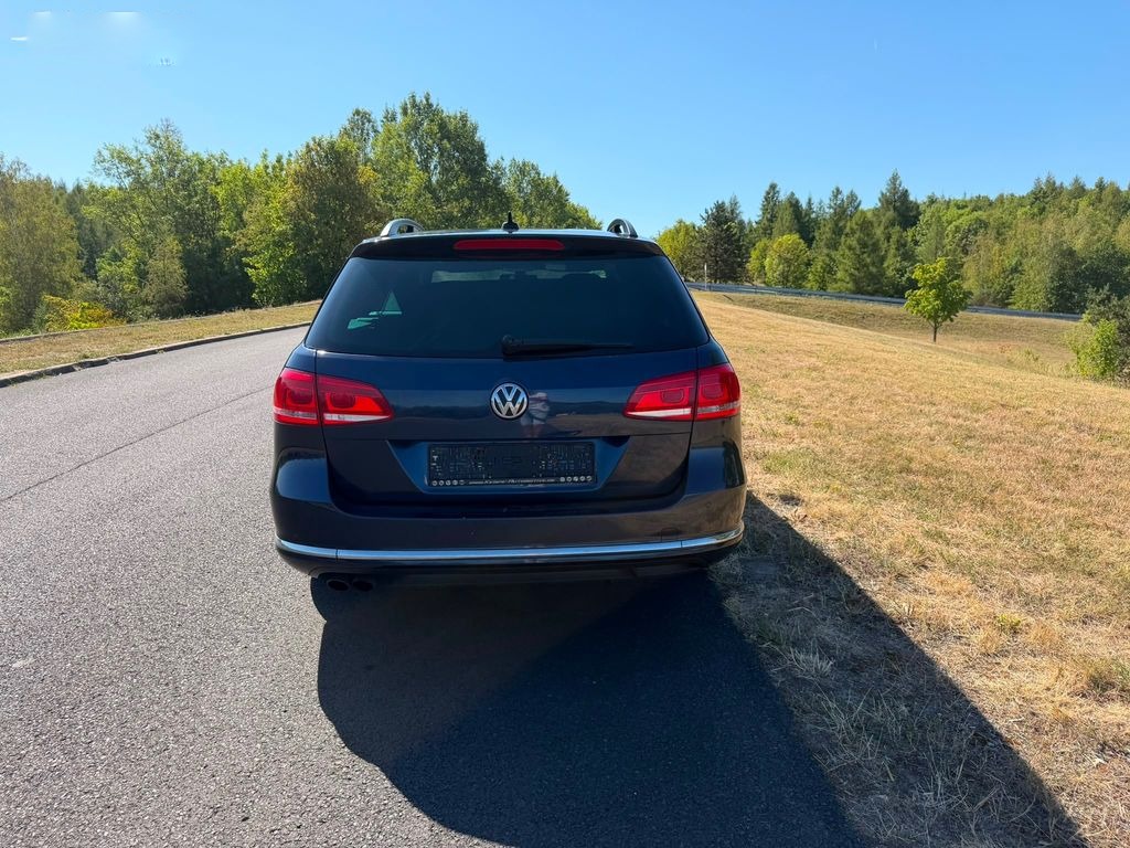 VOLKSWAGEN PASSAT 103KW - 7
