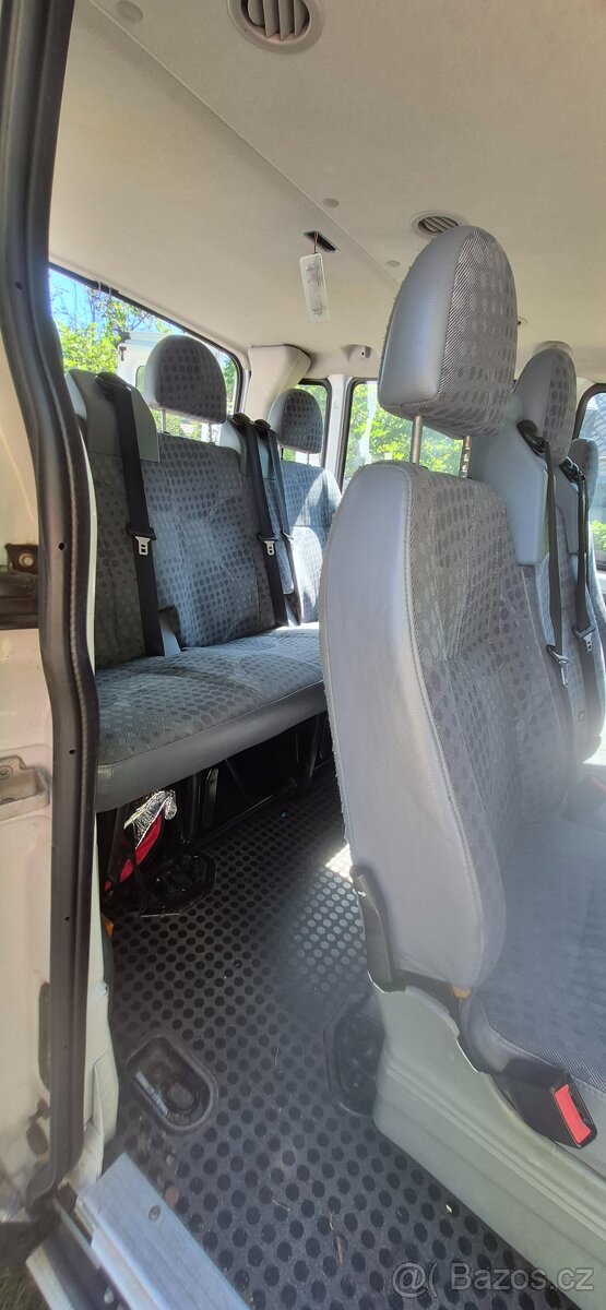 Ford Transit 9 míst - 7