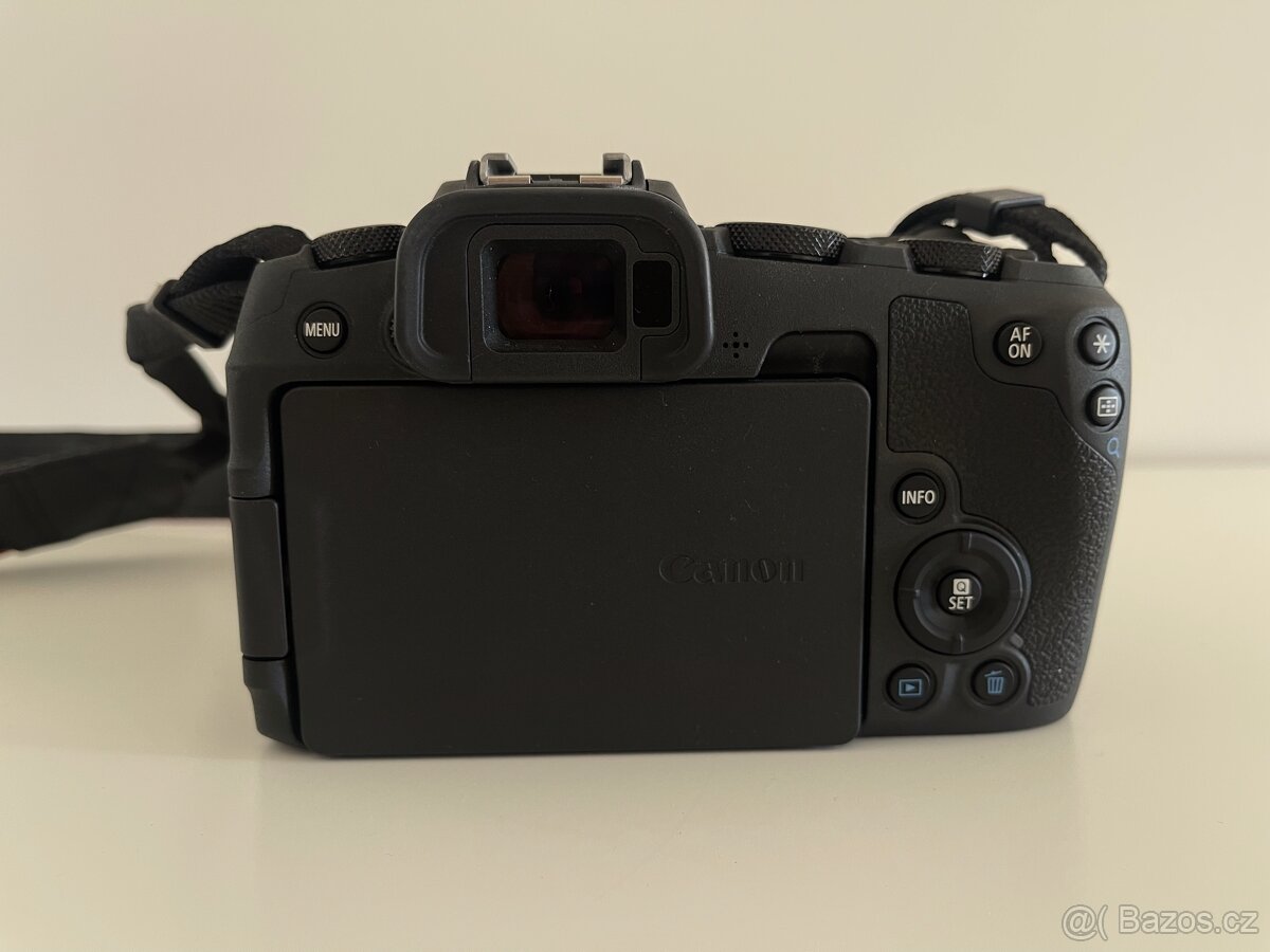 Digitální fotoaparát Canon EOS RP + RF 24-105 mm f/4.0-7.1 I - 7