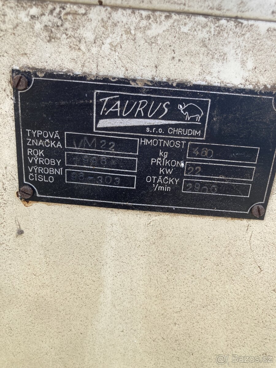 Prodám šrotovník a míchačku krmných směsí - 7