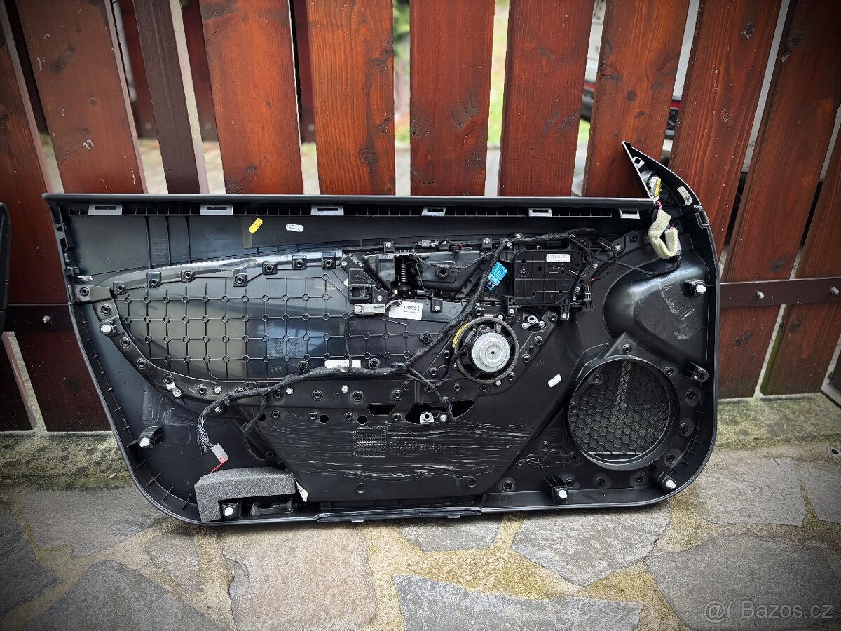 PRODÁM SPORTOVNÍ INTERIÉR JAGUAR F-TYPE - 7