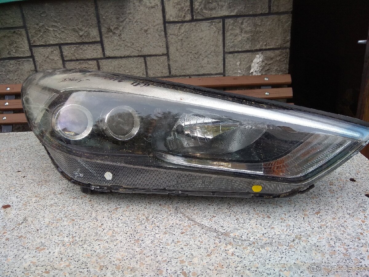 Pravé přední LED Hyunday Tuscon 2012-2015 - 7