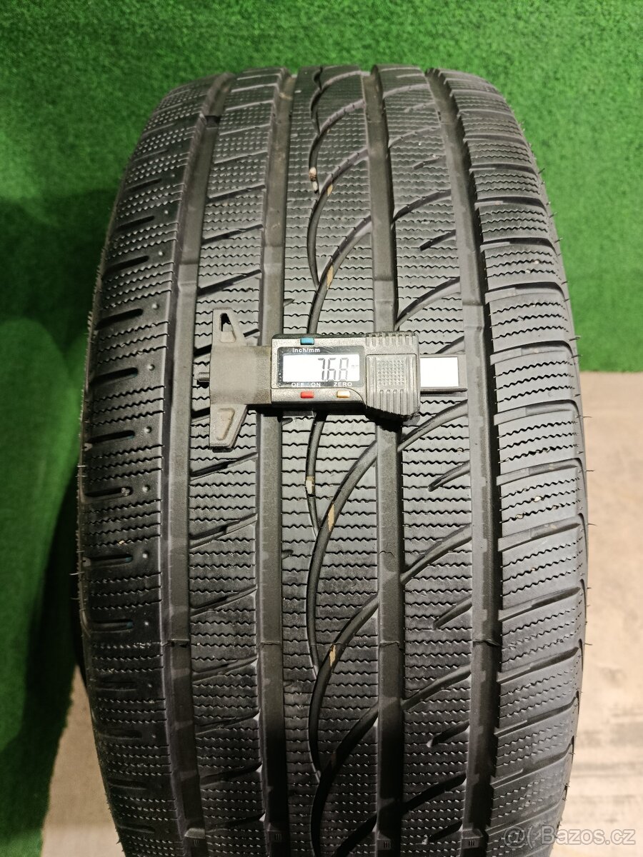 4ks zimni 245/45/19 Royal Black - 7