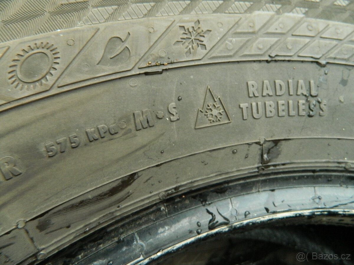 225/75 r16C 121/120r 2ks Celoroční - 7