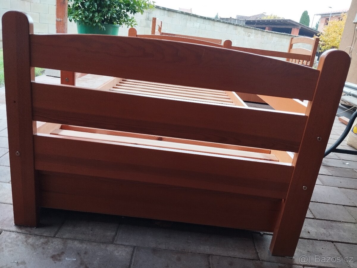 Postel s úložným prostorem - 7