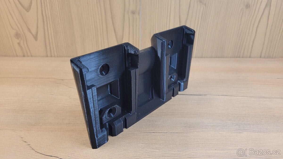 Milwaukee 18v držák baterie - 7