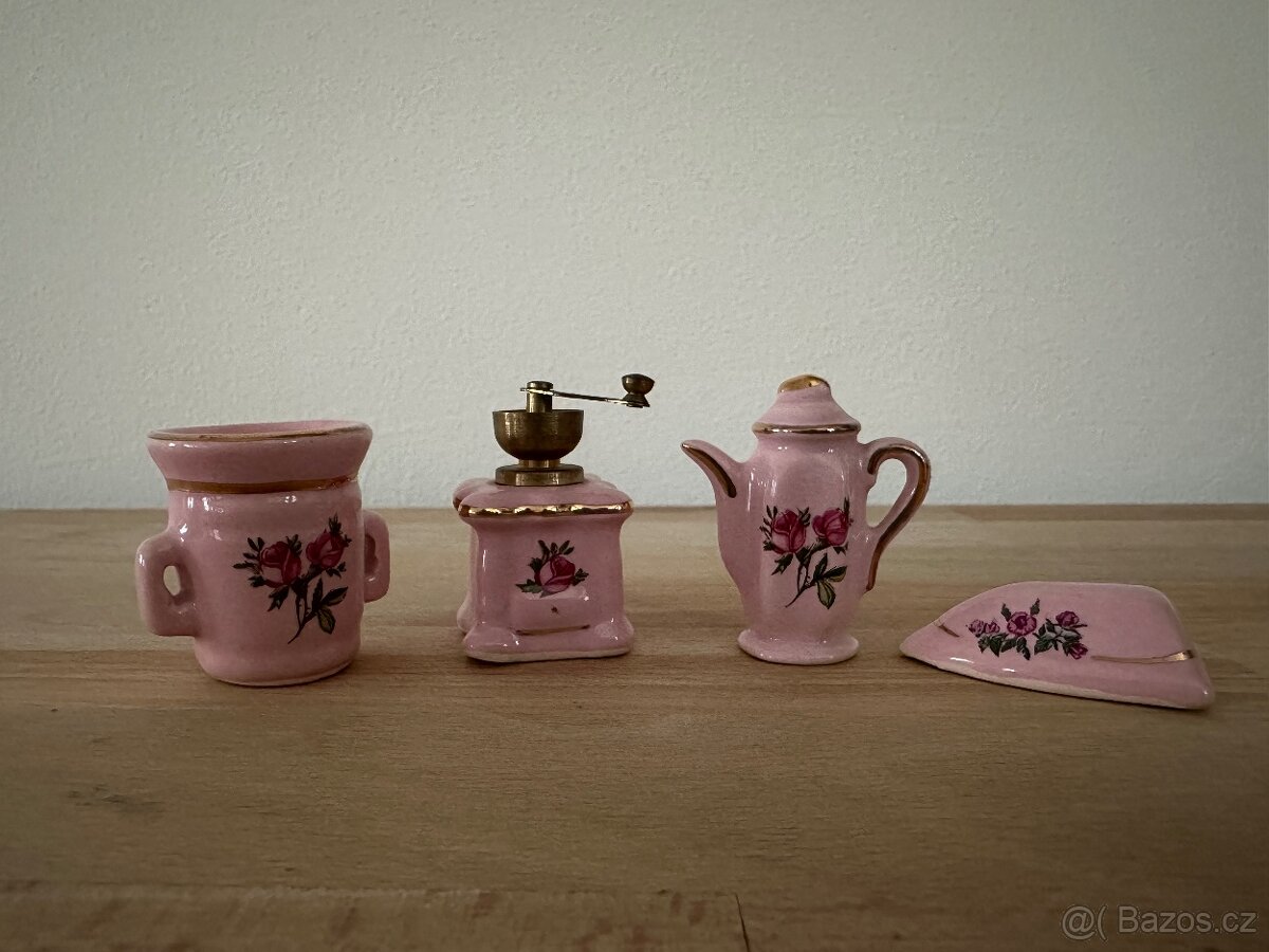 Retro miniatury + polička domeček. - 7