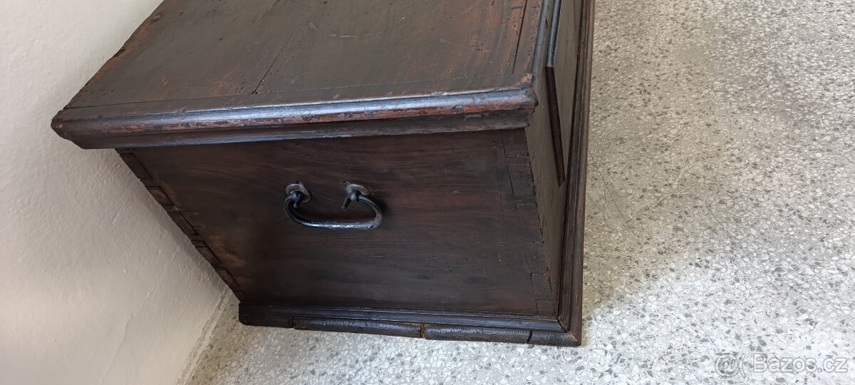 Starožitná truhla, masív, Nábytek s příběhem - 7