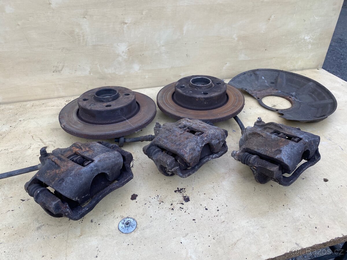 Škoda Felicia díly - 7