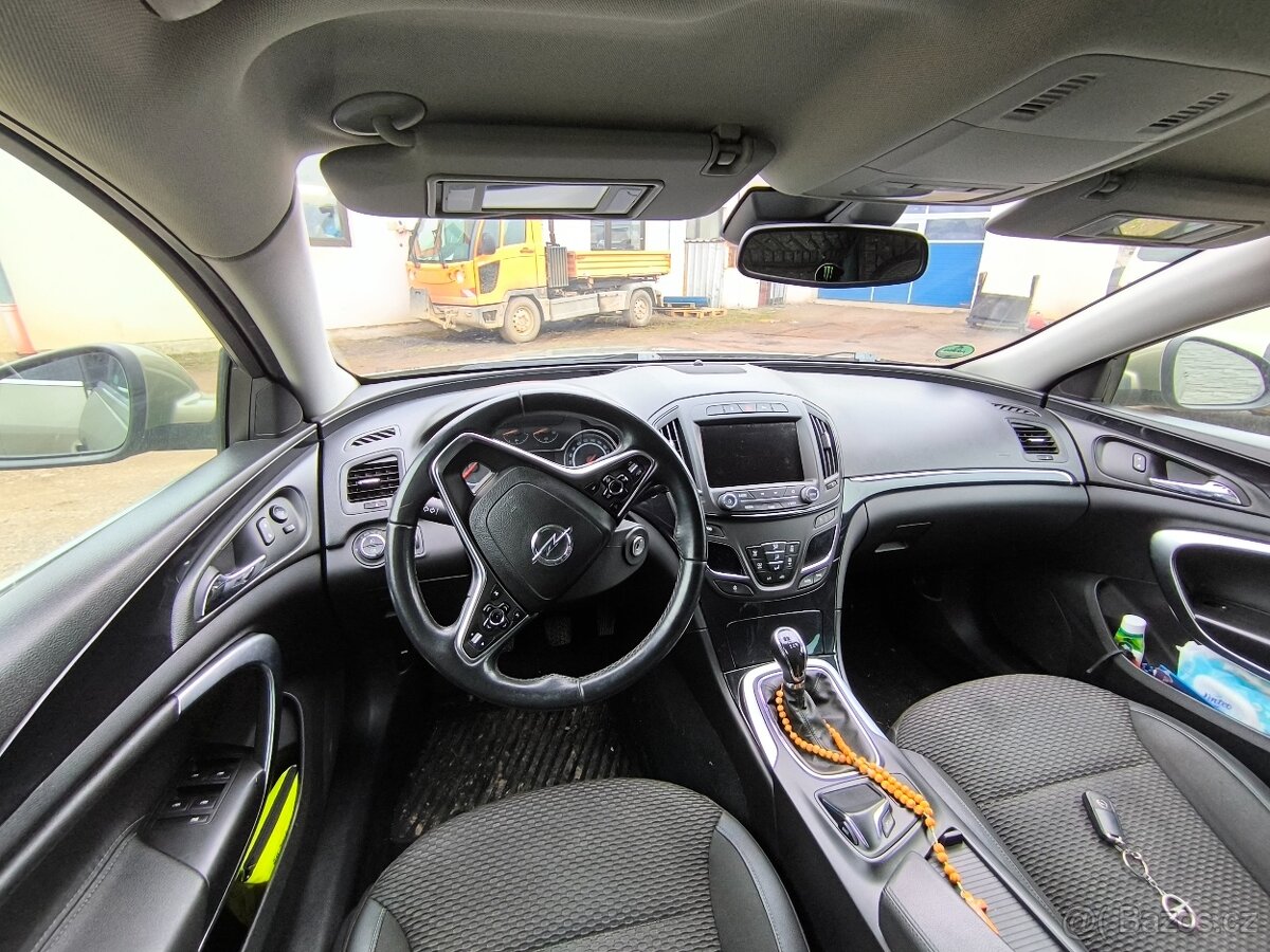 Opel Insignia sport tourer - 7