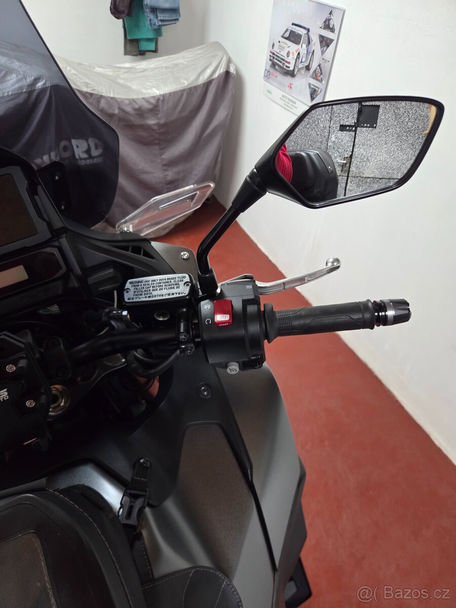 Honda NT1100A - 7