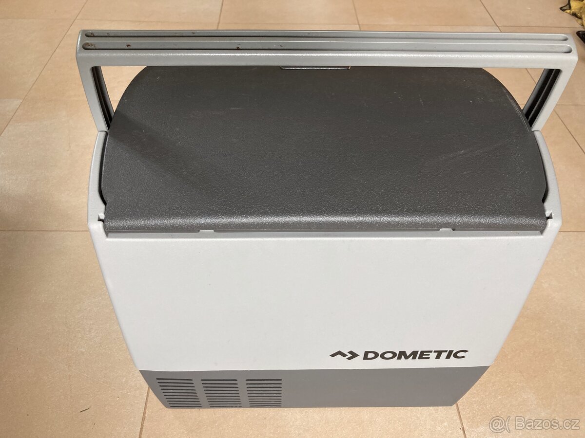 Autolednička kompresorová Dometic CDF 18 prodám - 7