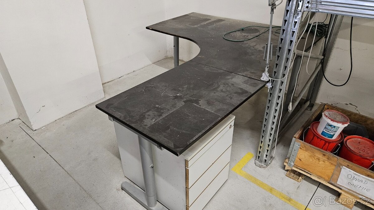 Soubor dílenského vybavení - 7