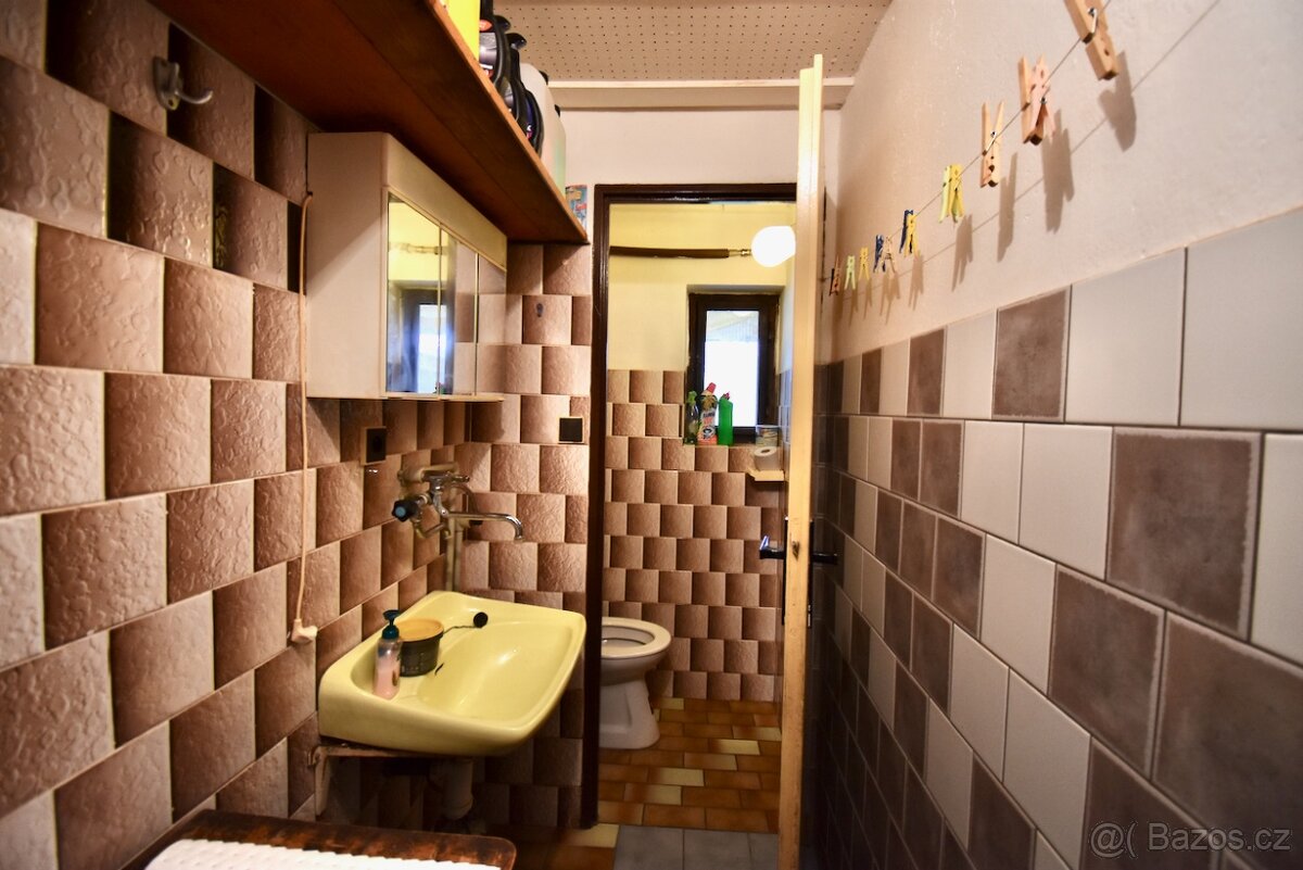 Restaurační zařízení v rekreační oblasti u rybníka Velký Vře - 7