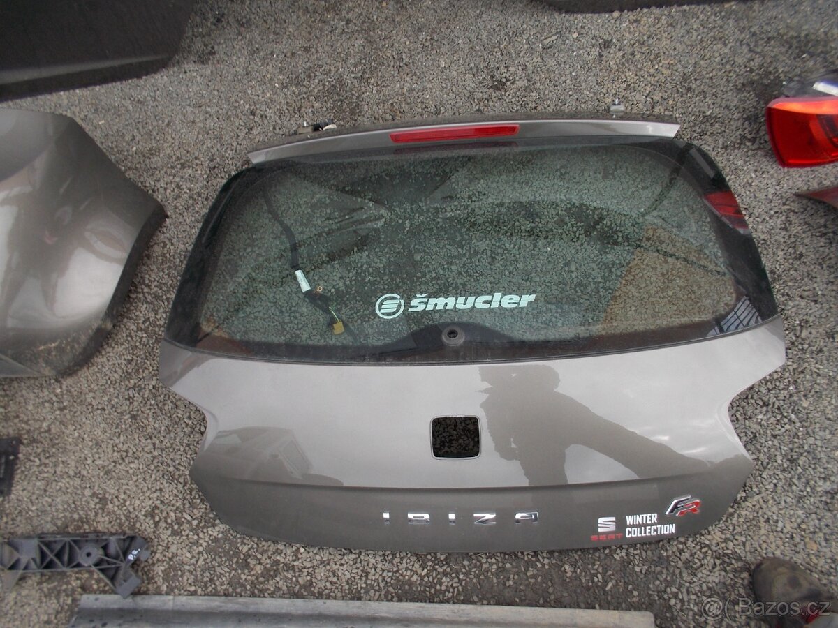 / Karosářské a další díly... Ibiza IV-4 FR - LW8Z - 7