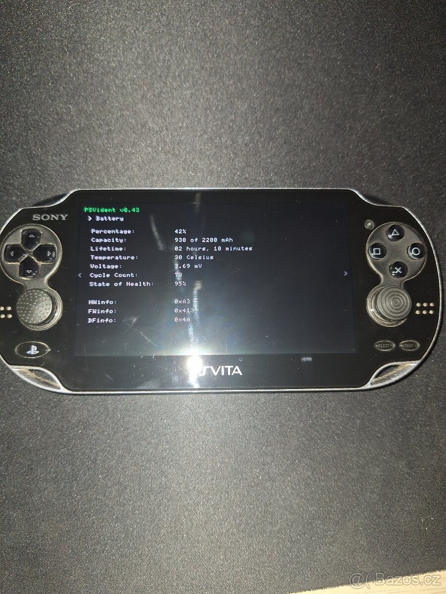 PlayStation vita 1000 - 7