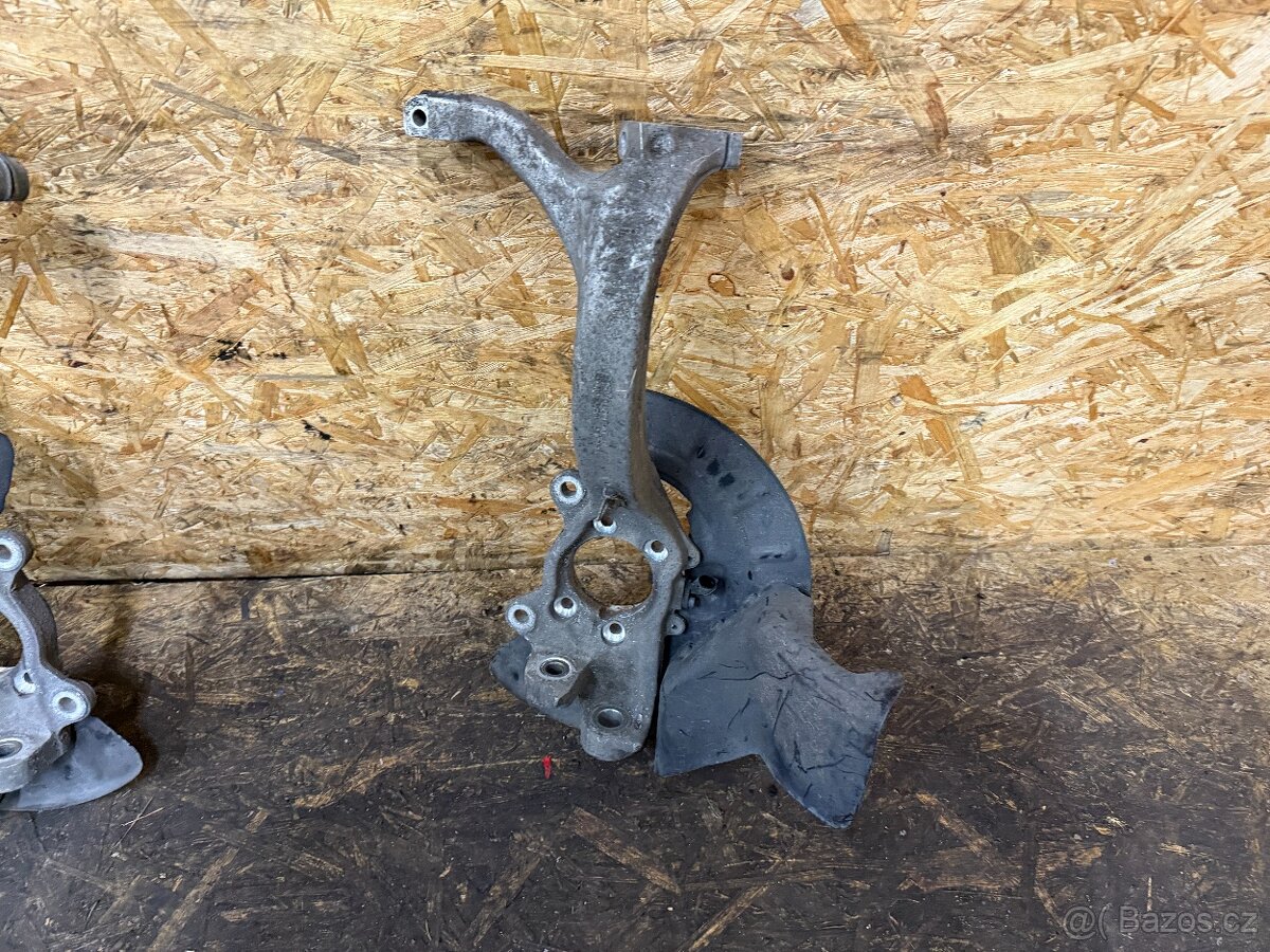 ŘEDNÍ TĚHLICE VW PHAETON/AUDI A8 4E0258M/4E0257M - 7