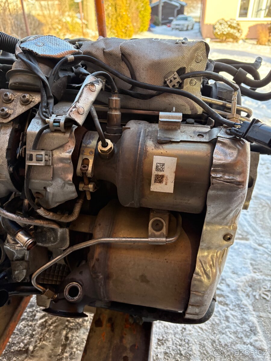 Prodám Motor a Převodovku 1.6 TDi 81kw - 7