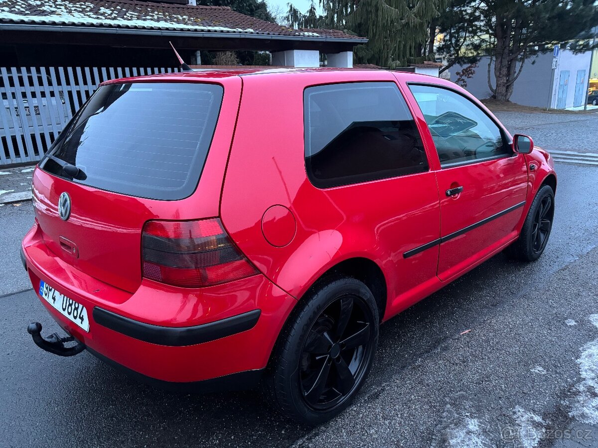 Volkswagen Golf 1.4i - 7