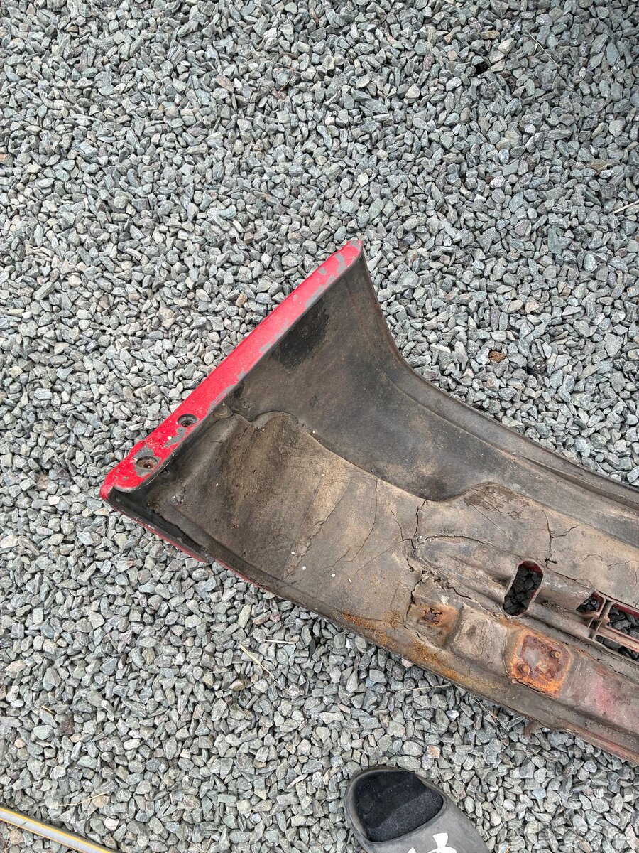 Přední nárazník Ford Escort - 7