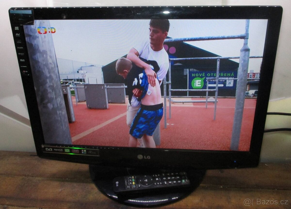 LCD televize 56cm LG 22 palců, nemá DVBT2 - 7
