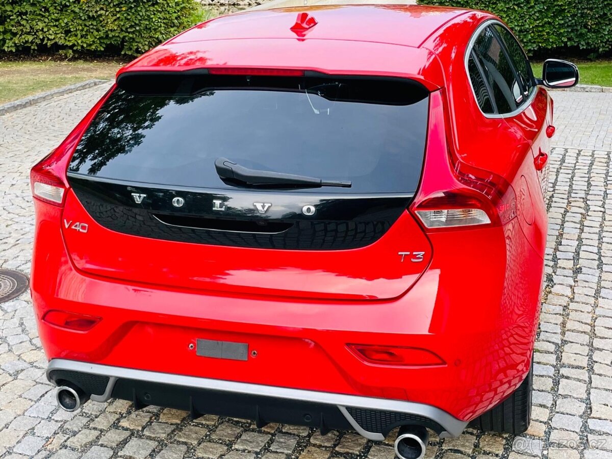 Volvo V40 1.6i T3 110KW MANUÁL R-DESIGN KAMERA SERVISKA - 7