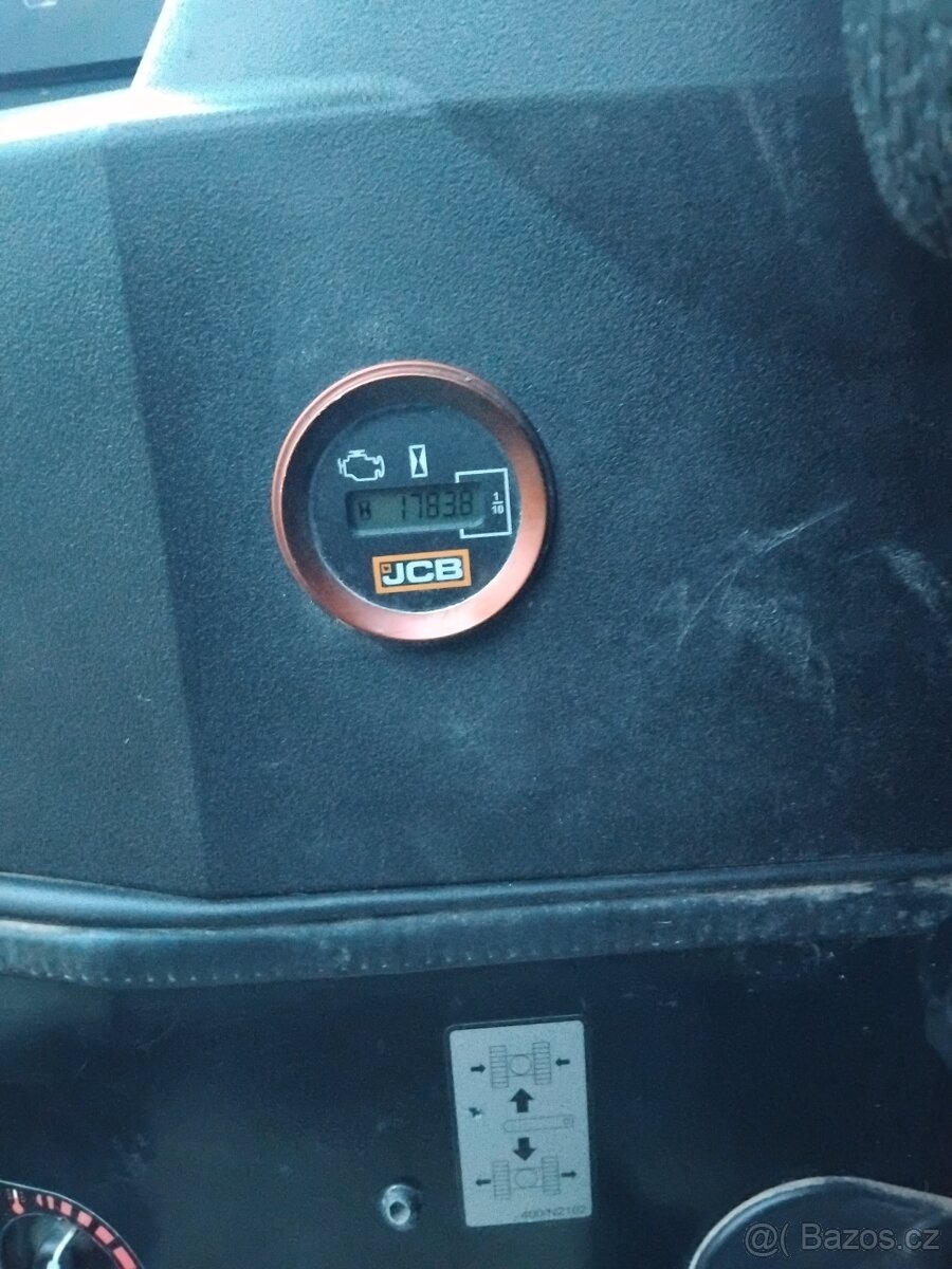 Minibagr Jcb19C-1 Roztah.podvozek,Dlouhé Rameno - 7