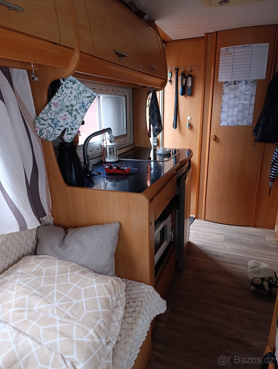 Obytny vůz Iveco Daily 2,8 TD - 7