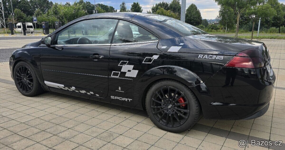 Ford Focus Cabrio 2.0i . Výměna možná - 7