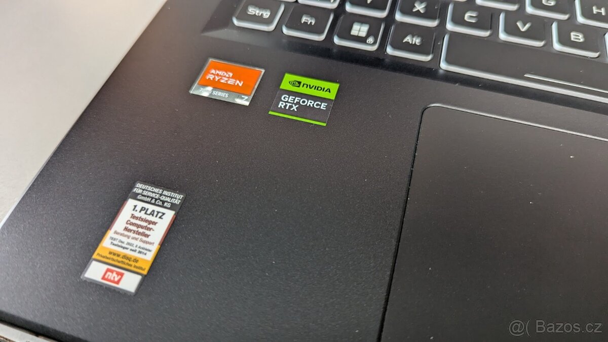 top Nový Acer Nitro 17 AMD R7 16GB 1TB SSD RTX 4070 Win11 - 7
