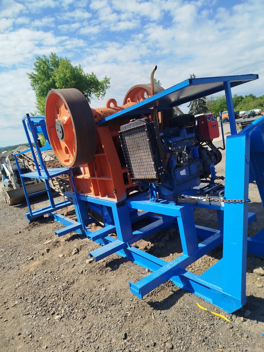 Čelisťový drtič - 7