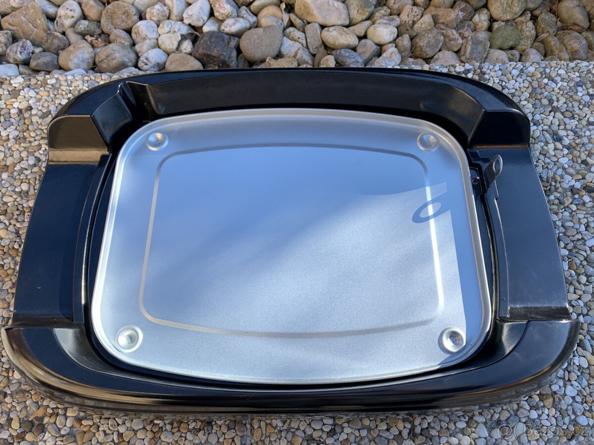 Stolní elektrický gril Tarrington House TG3000 - 7