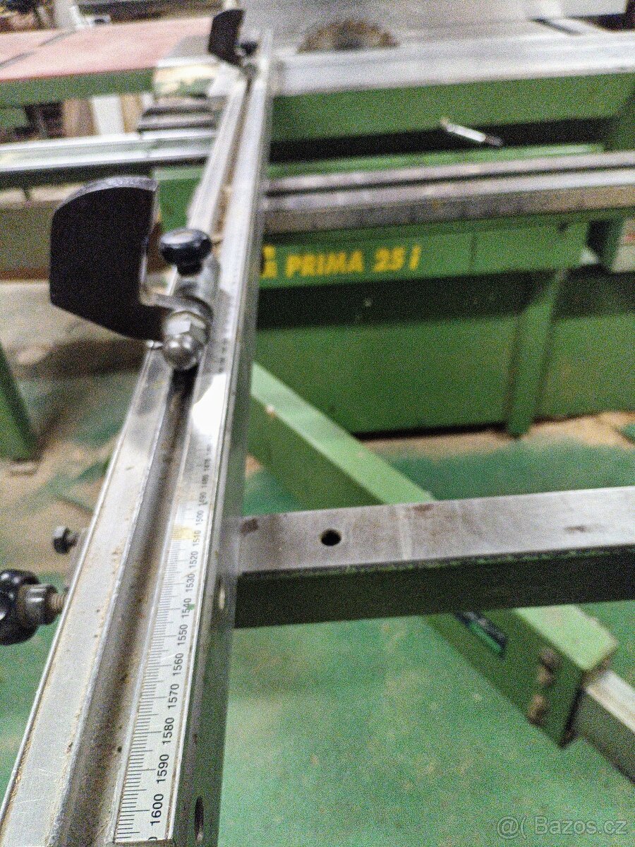 Formátovací pila s předřezem - 7