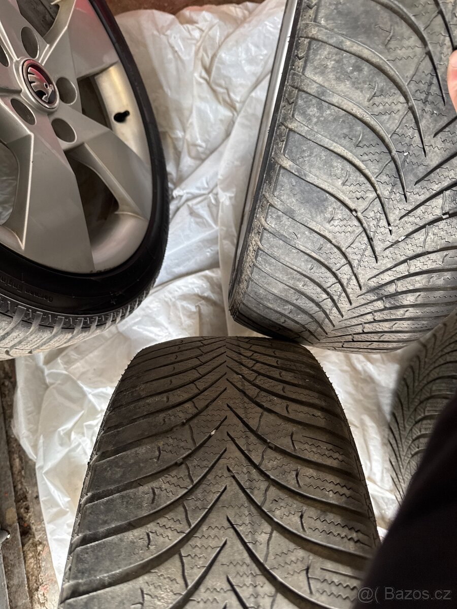 Denom R17 komplety - 7