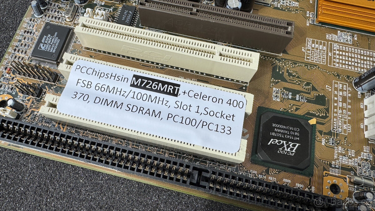 RETRO deska PCChips - M726MRT - Socket 370 a Slot 1 - 7