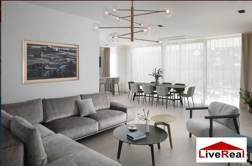 5izb LUXUSNÁ VILA, SUKOŠAN, 15m od mora, bazén, suterén, par - 7