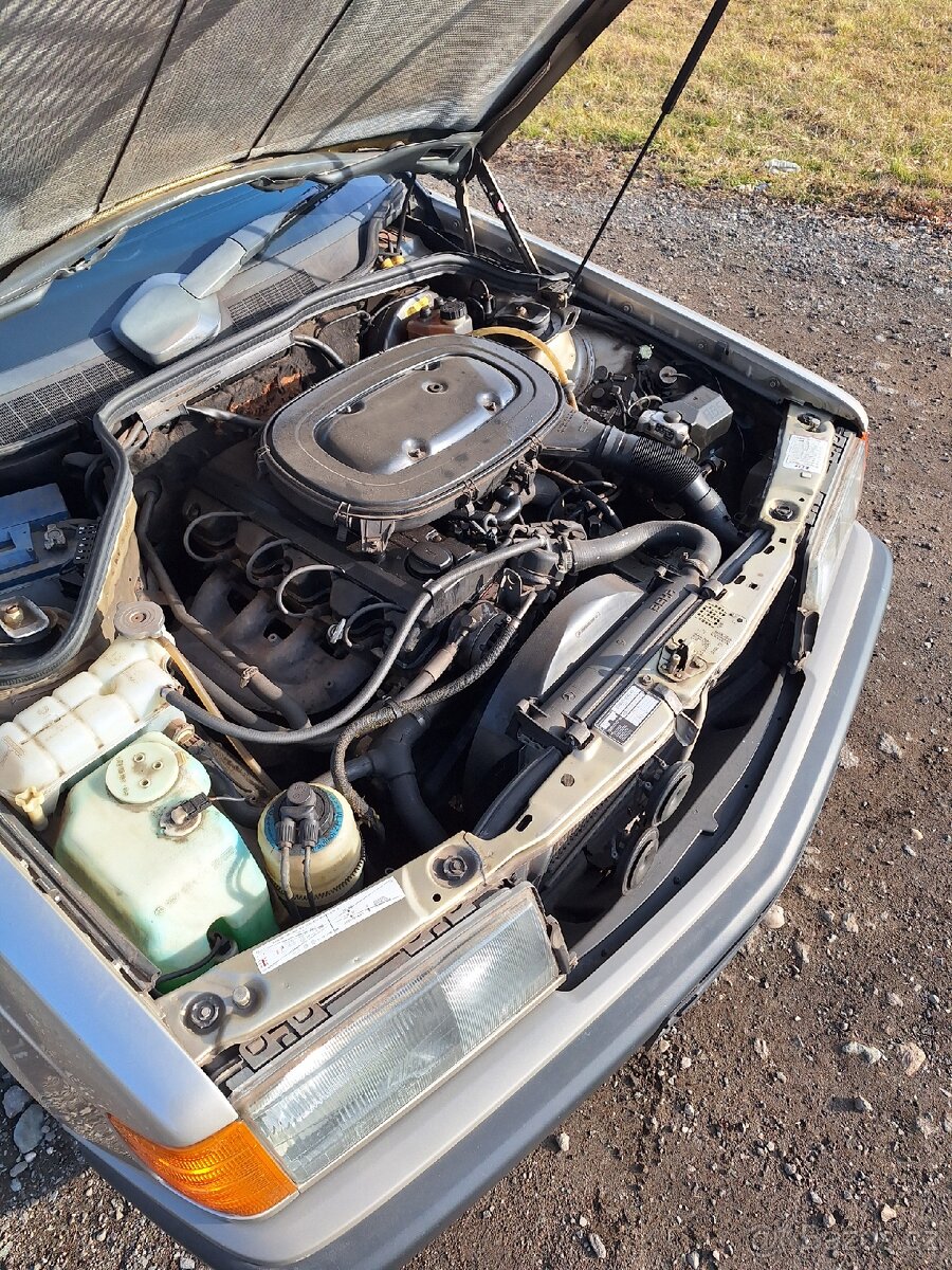 Mercedes 190E W201 - 7