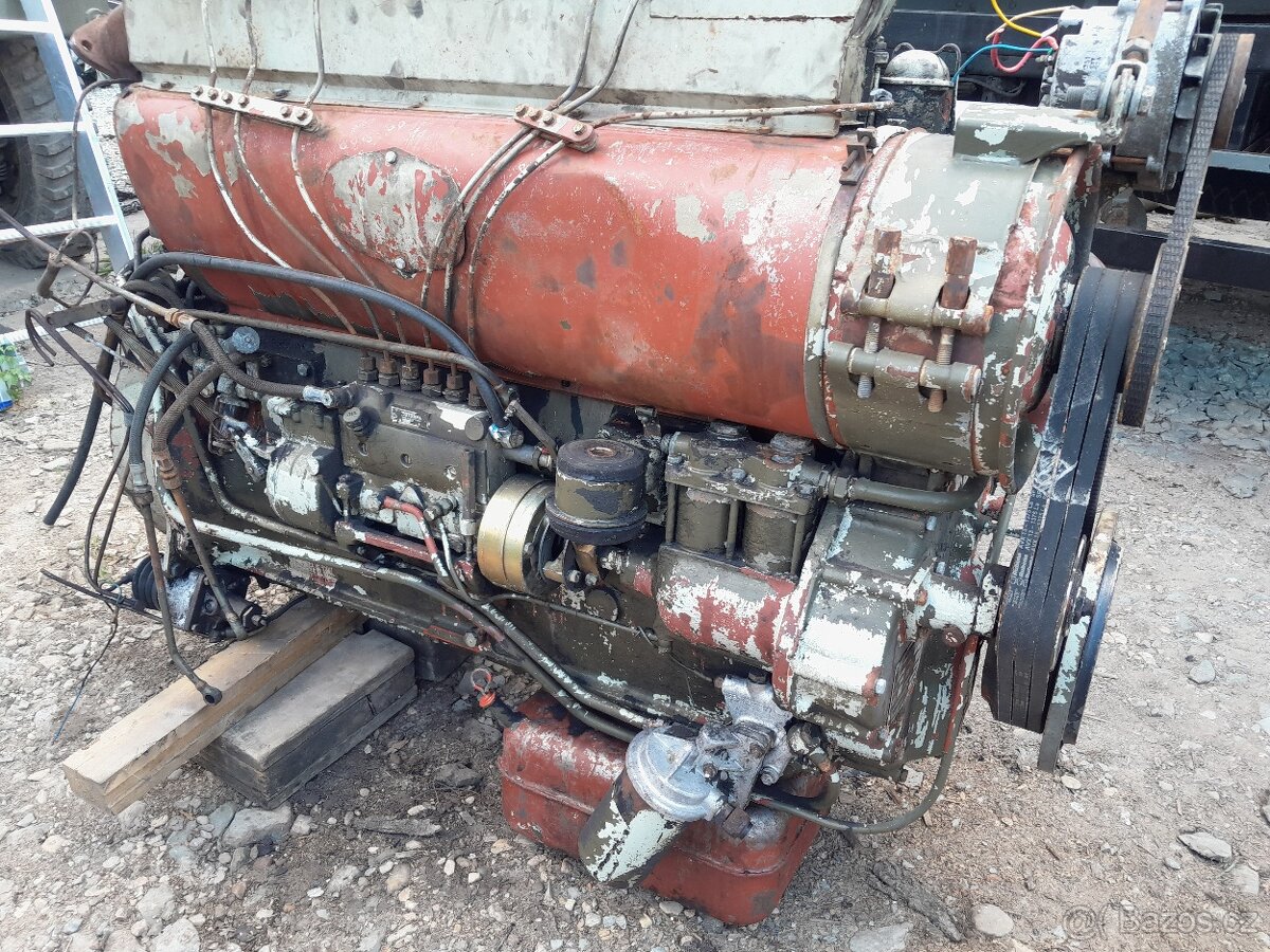 Praga V3S M2 motor - 7