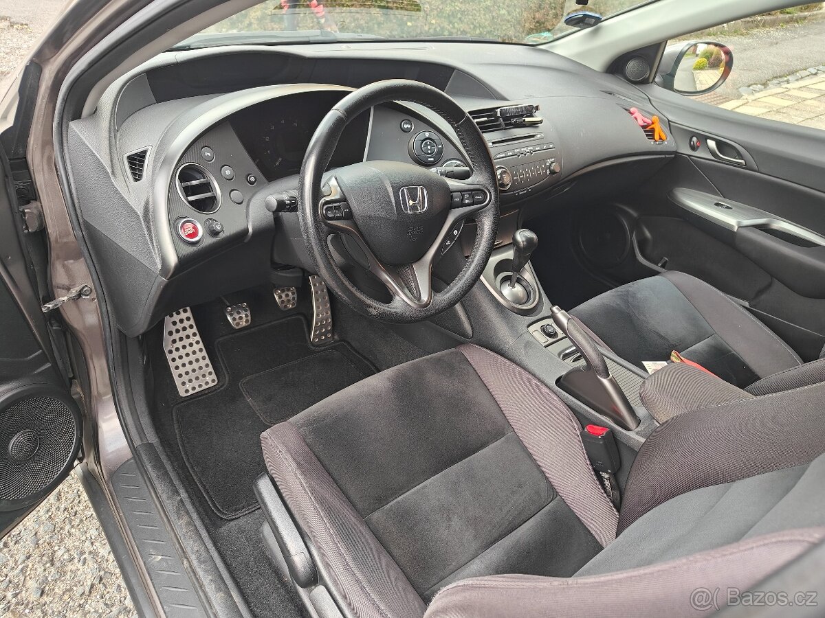 Honda Civic 1.8 i-VTEC Tourer Sport - 7