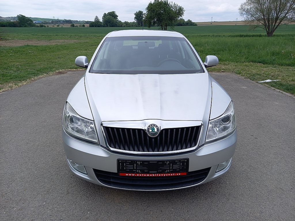 Škoda Octavia, 1.6TDi-klima-alu-výhřev-ČR - 7