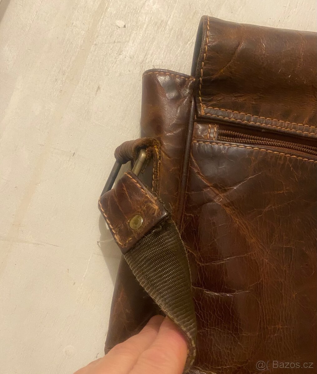 Cool kožená brašna “ Messenger Bag “ - 7