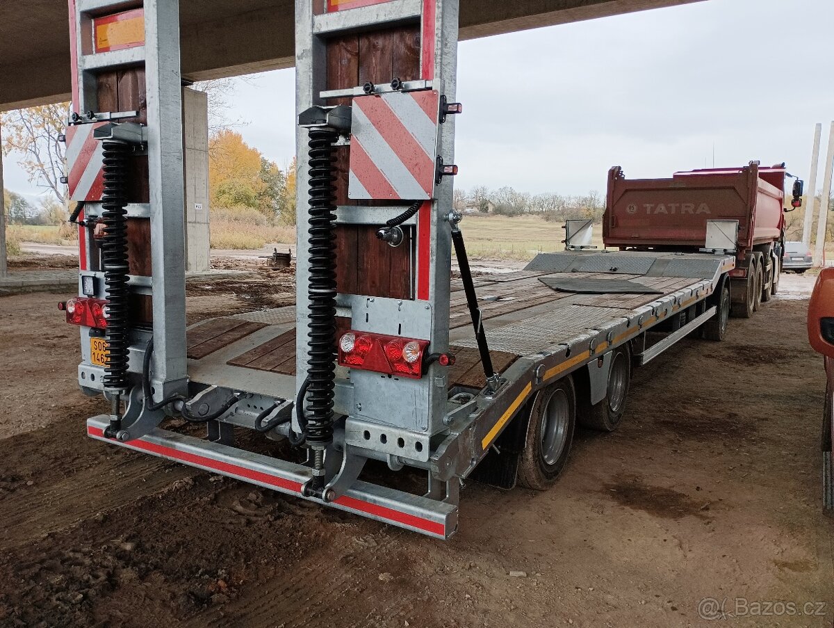 Vlek přívěs na přepravu kompresor vrtná souprava - 7