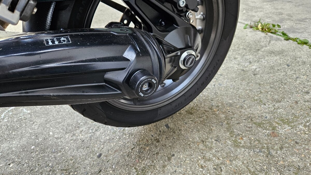 Triumph Explorer XRT Tiger1200 - 7