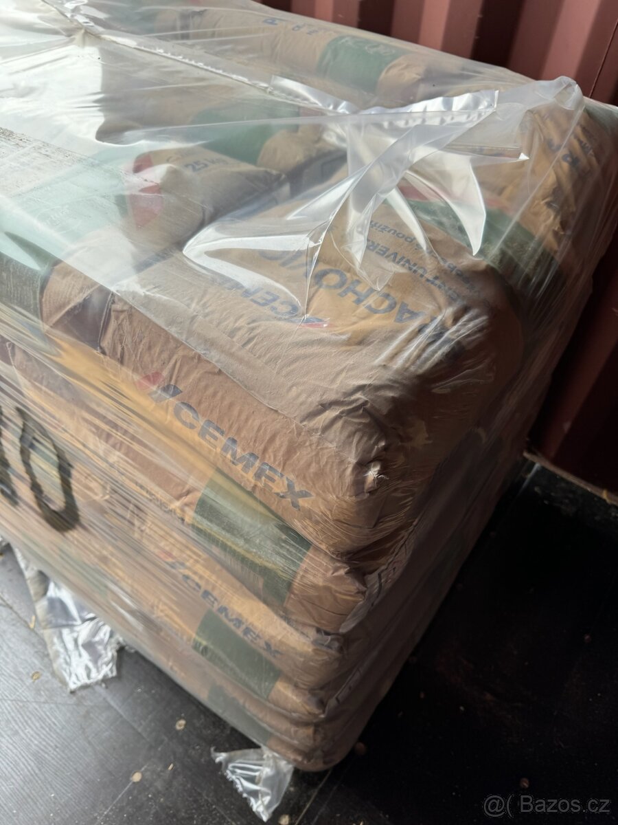 CEMEX Prachovice Cement 32,5 R - 7