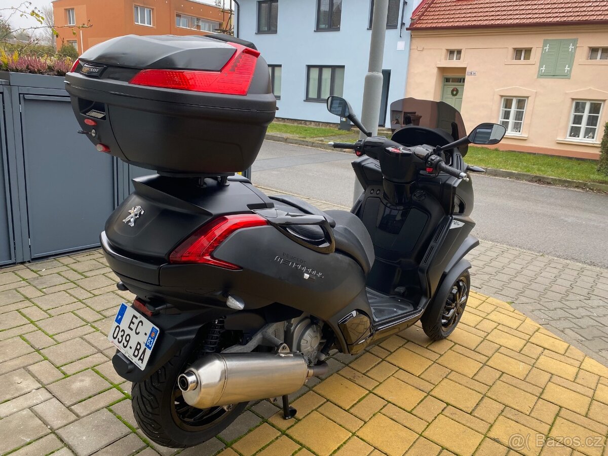Peugeot Metropolis 400 - Black Edition Top - 7