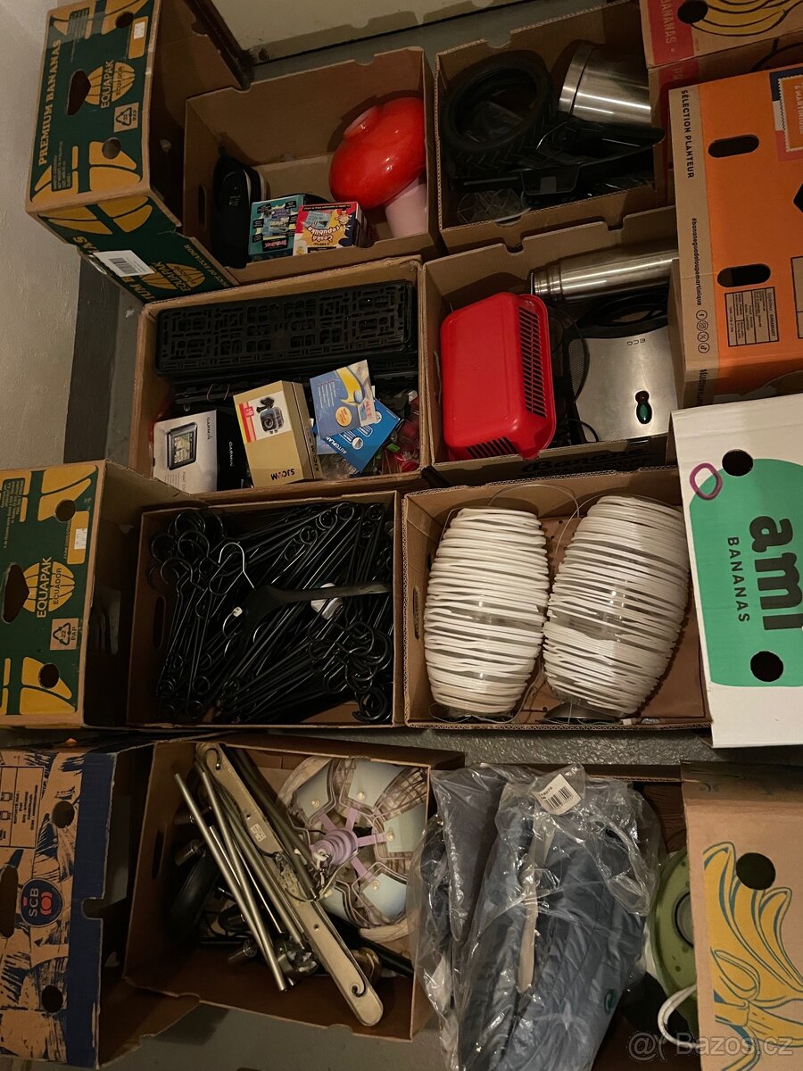 Veci vetes burza hromada uklid krabice - 7