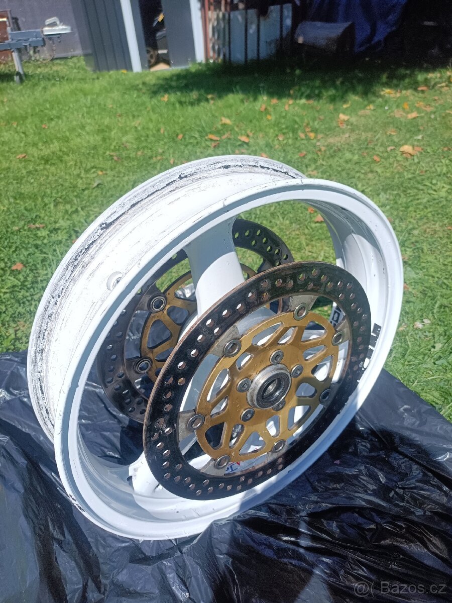 Přední kolo Kawasaki - 7