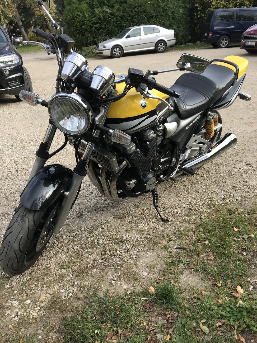 Yamaha 1300 xjr,r.v.2002 - 7