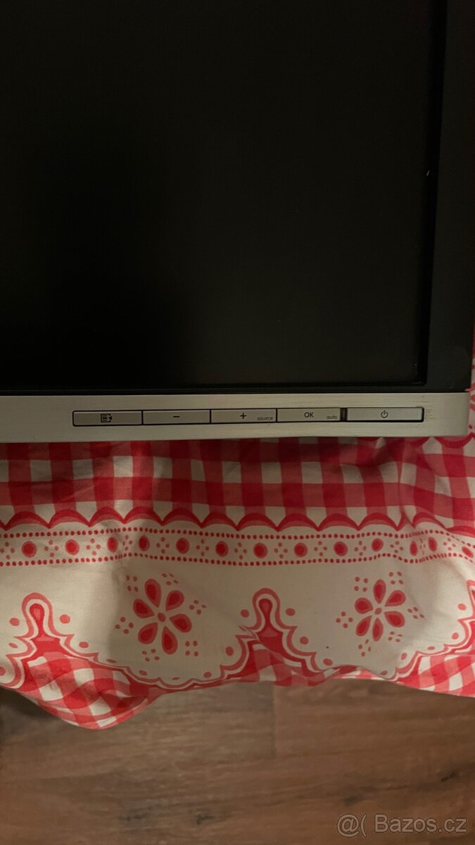 HP 24 Palců Monitor - 7